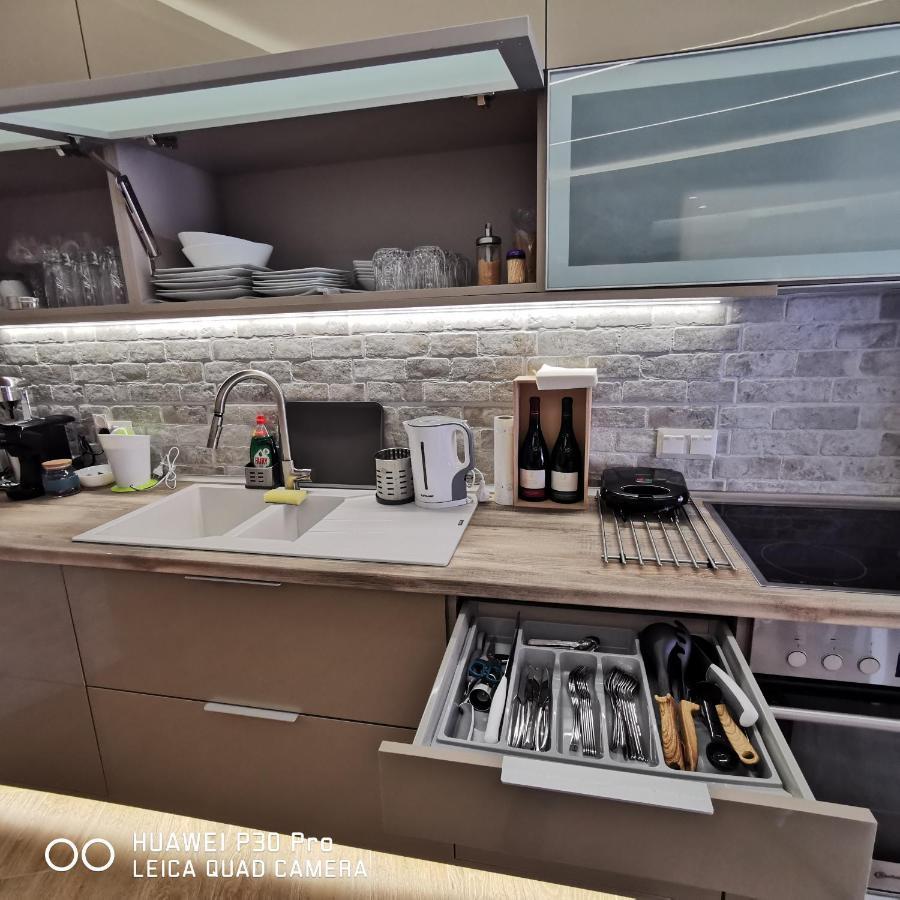 Family Apartment Zornitsa Néa Fókaia Dış mekan fotoğraf